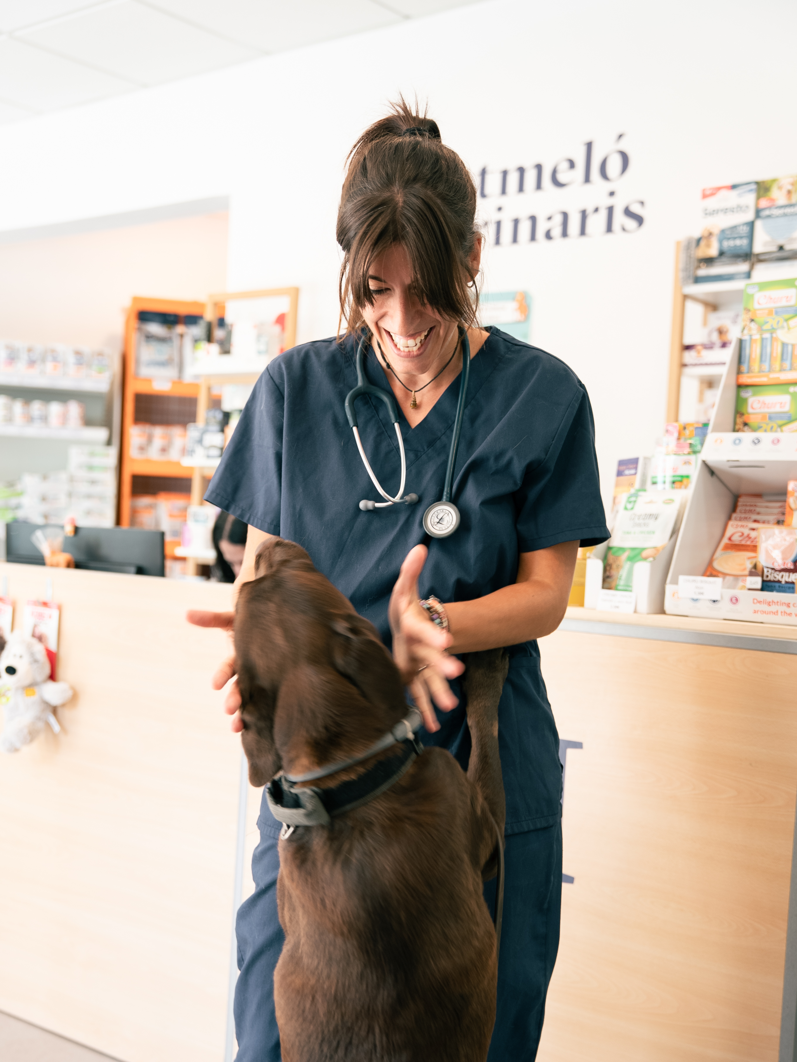 contacta-amb-nosaltres-cuidem-de-la-teva-mascota-a-montmelo