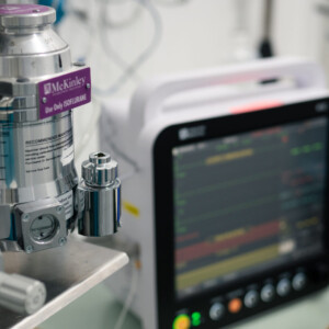 Montmeló Veterinaris ofereix una àmplia gamma de serveis veterinàris, incloent analítiques completes, cirurgia, radiografies, assessorament nutricional i més. Amb professionals dedicats i instal·lacions de primera classe, els teus animals estan en bones mans. Visita'ns avui mateix! Montmeló Veterinaris ofereix una àmplia gamma de serveis veterinàris, incloent analítiques completes, cirurgia, radiografies, assessorament nutricional i més. Amb professionals dedicats i instal·lacions de primera classe, els teus animals estan en bones mans. Visita'ns avui mateix!